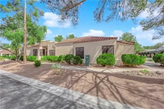 Photo #2: 2746244 Listing 