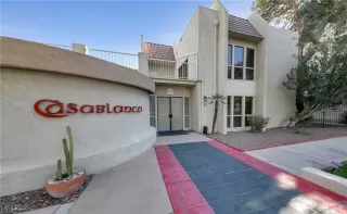 Photo #2: 2746310 Listing 