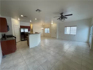 Photo #1: 2746315 Listing 