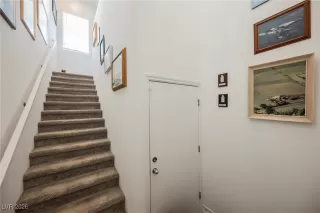 Photo #3: 2746320 Listing 