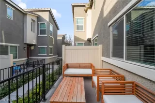 Photo #5: 2746360 Listing 