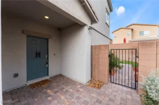 Photo #4: 2746427 Listing 