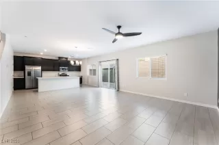 Photo #5: 2746427 Listing 