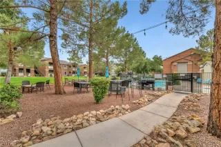 Photo #1: 2746445 Listing 