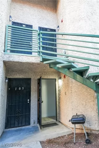 Photo #2: 2746467 Listing 