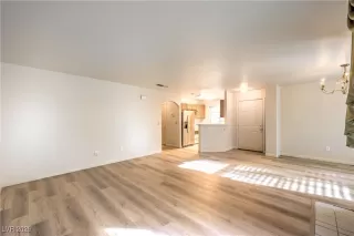 Photo #1: 2746512 Listing 