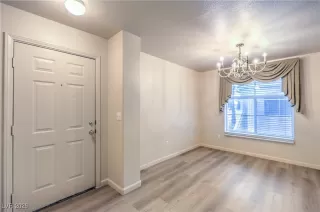 Photo #2: 2746512 Listing 