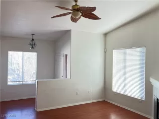 Photo #5: 2746562 Listing