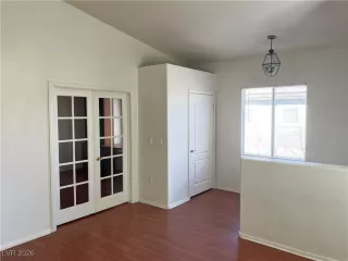 Photo #6: 2746562 Listing