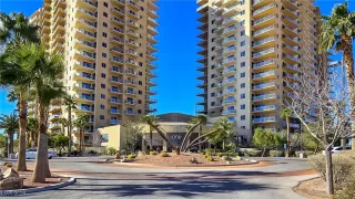 Photo #2: 2746597 Listing 