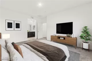 Photo #3: 2746638 Listing