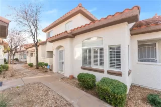 Photo #1: 2746755 Listing 