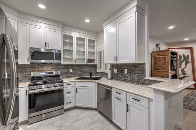 MLS: 2746789 Condo For Sale