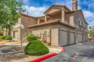 Photo #4: 2746789 Listing 