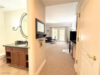 Photo #1: 2746800 Listing