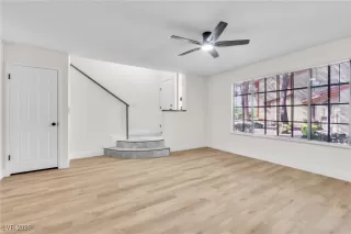 Photo #3: 2746831 Listing 