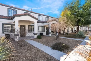 Photo #3: 2746862 Listing 