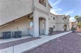 Photo #6: 2746870 Listing 