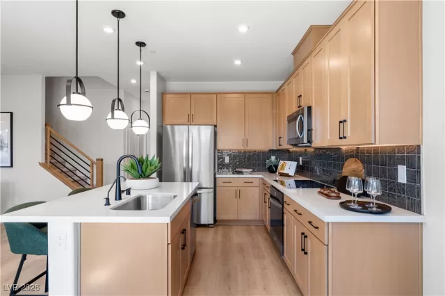 MLS: 2746906 Condo For Sale