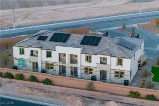 Photo #1: 2746914 Listing 