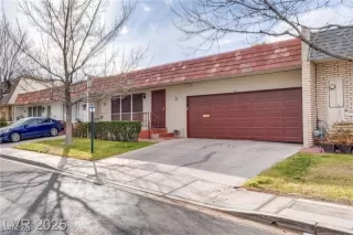 Photo #1: 2747007 Listing 