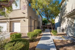 Photo #1: 2747013 Listing 