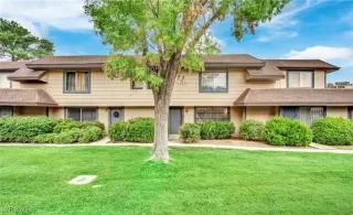 Photo #1: 2747018 Listing 