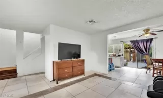 Photo #4: 2747018 Listing 