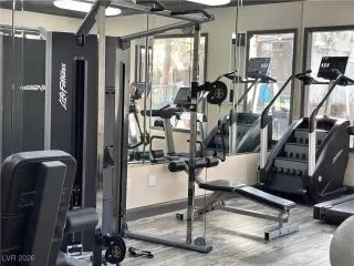 Photo #3: 2747024 Listing 