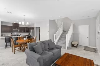 Photo #6: 2747029 Listing 