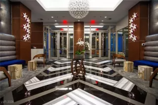 Photo #3: 2747032 Listing 