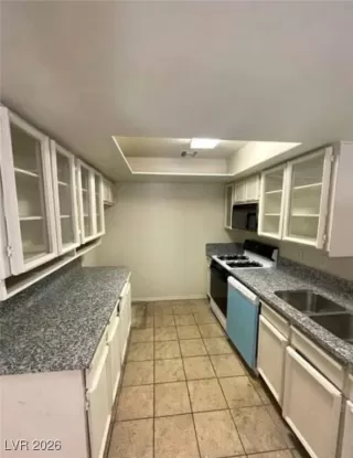 Photo #6: 2747071 Listing 