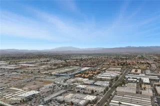 Photo #3: 2747102 Listing 