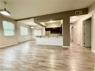 Photo #6: 2747123 Listing 