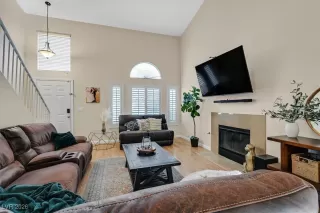 Photo #5: 2747178 Listing 