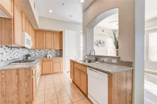 Photo #4: 2747194 Listing 