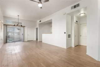 Photo #6: 2747206 Listing 