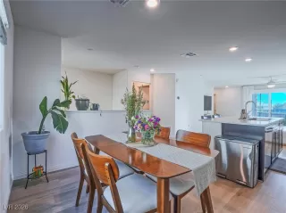 Primary Photo for MLS#: 2747240