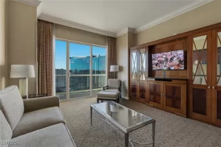 Photo #5: 2747257 Listing 