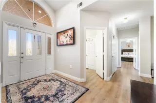 Photo #1: 2747269 Listing 