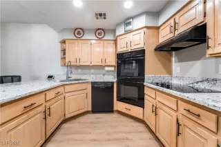 Photo #4: 2747269 Listing 