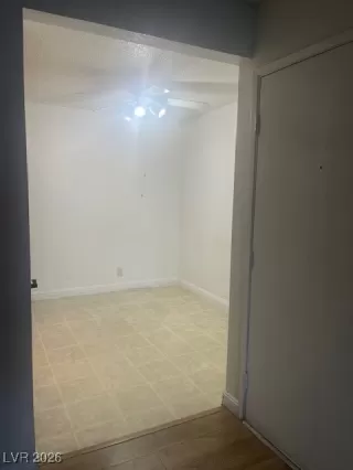 Photo #1: 2747339 Listing