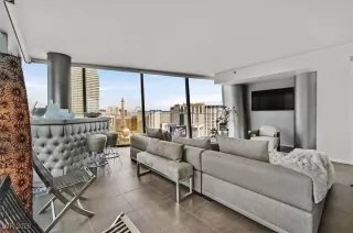 Photo #5: 2747353 Listing 