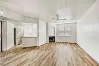 Photo #4: 2747390 Listing 