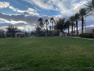 Photo #5: 2747490 Listing 