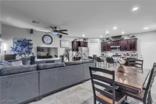 Photo #3: 2747514 Listing 