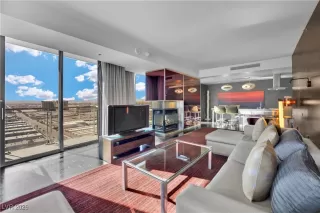 Photo #3: 2747523 Listing 