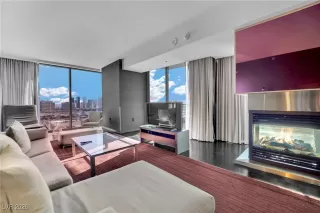 Photo #4: 2747523 Listing 