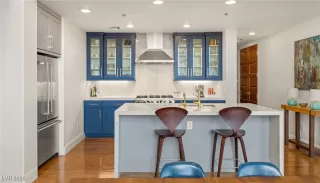 Photo #2: 2747563 Listing 