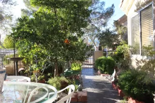 Photo #6: 2747674 Listing 